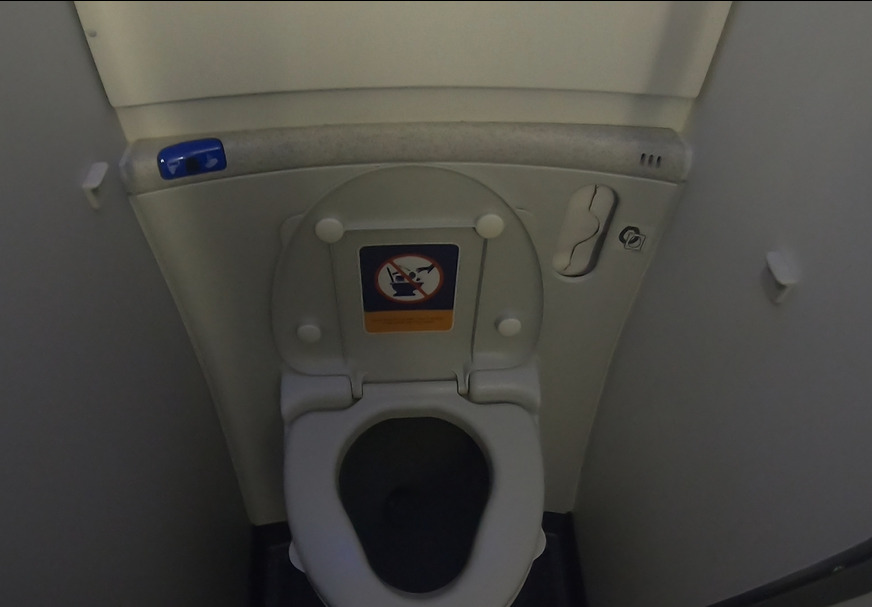 シンガポール航空の飛行機のトイレ