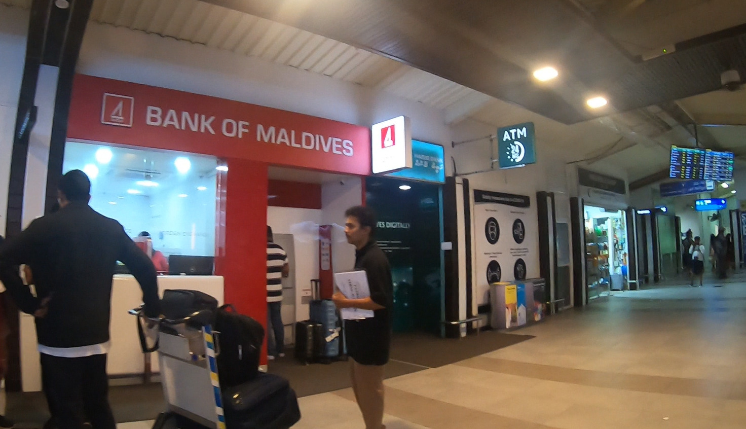 マレ空港のモルディブ銀行